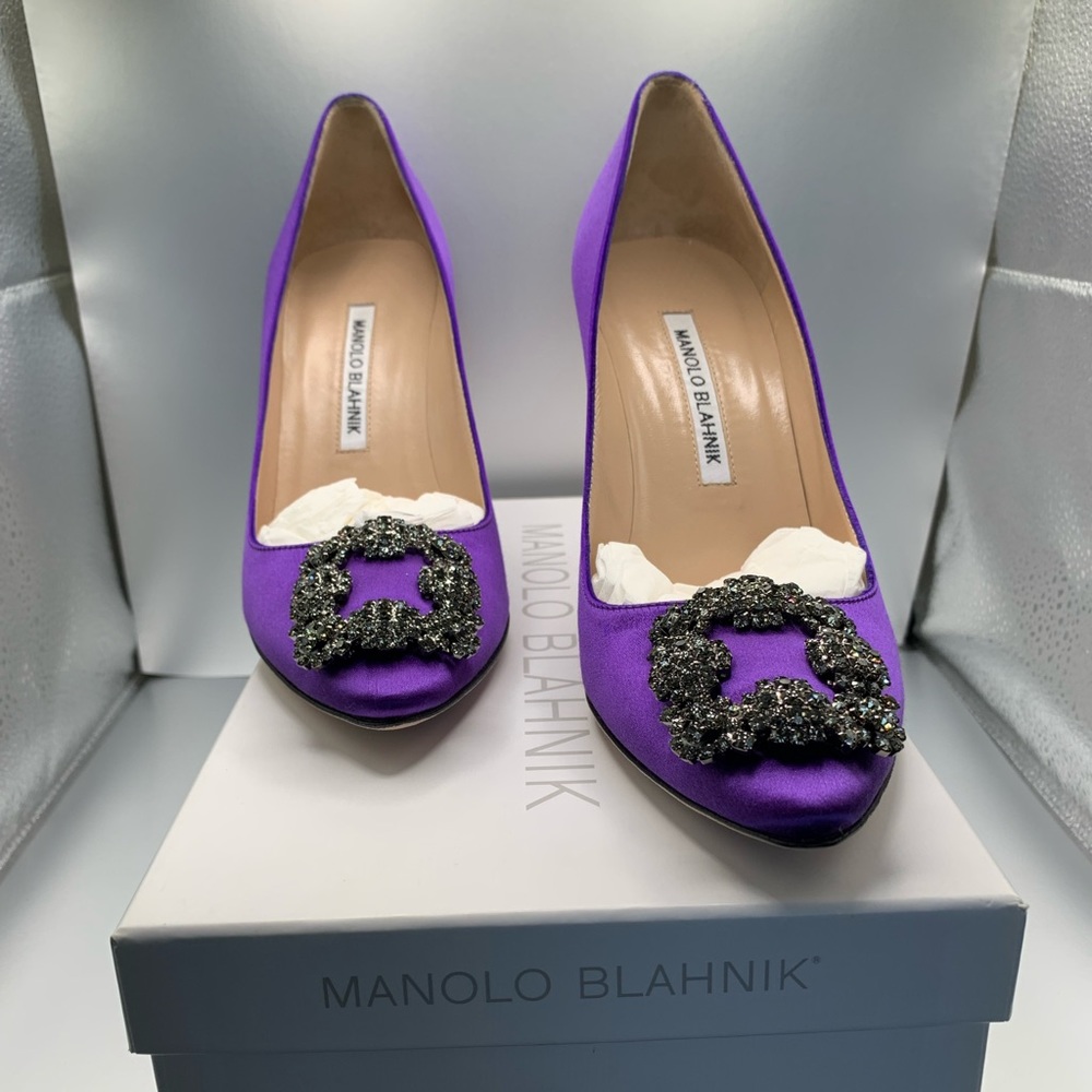 Like New Manolo Blahnik Hangisi 105 Heels - Satin Petunia Purple, Size 37